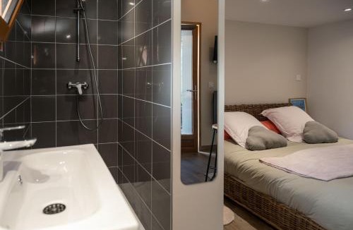 Brie-et-Angonnes Bed & Breakfast | Chambre Folle Avoine