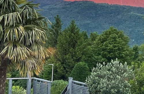 Montbonnot-Saint-Martin Bed & Breakfast | Chambre 2 Personnes Dans Maison Avec Piscine