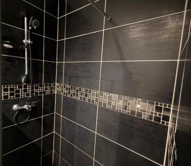 Romans-sur-Isere House | Chambre indépendante 1 lit 2 pers maison calme