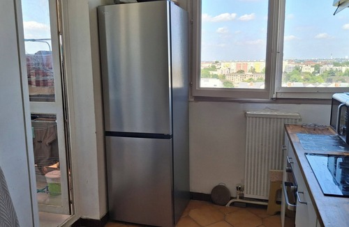Levriere - Haye aux Moines Apartment | Chambre Meublée Dans Appartement au 11eme Etage Dans Immeuble de 17 Etages