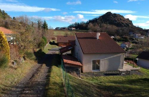 Saint-Germain-Laprade Bed & Breakfast | Chambre "Tout en photo", Les Ozeilles