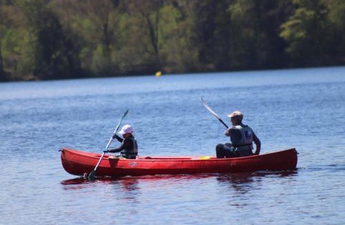 Montsauche-les-Settons Hotel | Chambres Cabine - Activital - Base Sport et Nature des Settons