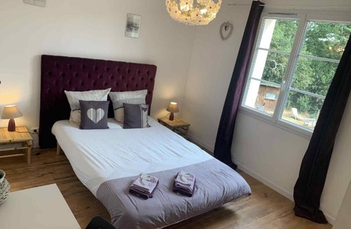 Corcoue-sur-Logne House | Chambres d'hôtes Sous les Grands Chênes