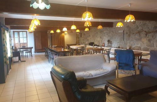 Prinsuejols Bed & Breakfast | Chambres d'hôtes ancienne fermette Aubrac