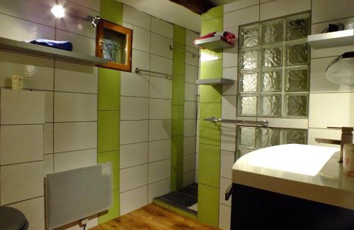 Rasey Bed & Breakfast | Chambres d'hôtes La Charmante