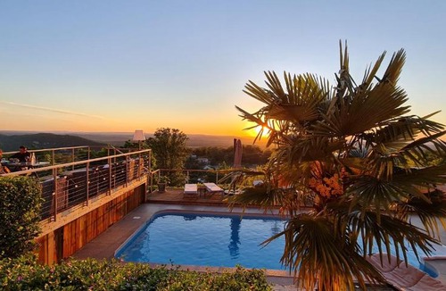 Larnod Bed & Breakfast | Chambres d'hôtes Le Repère des Anges et SPA