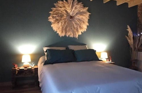 Verneix House | Chambres d'hôtes Les Cabris