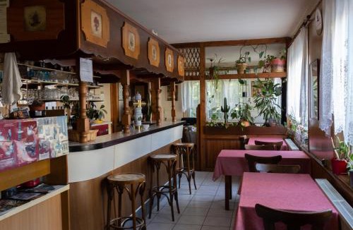 Lagarde House | chambres d'hotes Lagarde