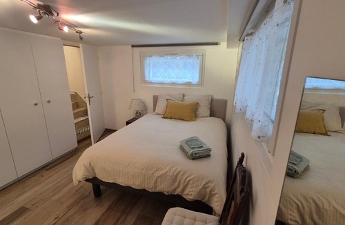 Champigny-sur-Marne Bed & Breakfast | Chambres meublées, Tv sdb wc et accès privatifs