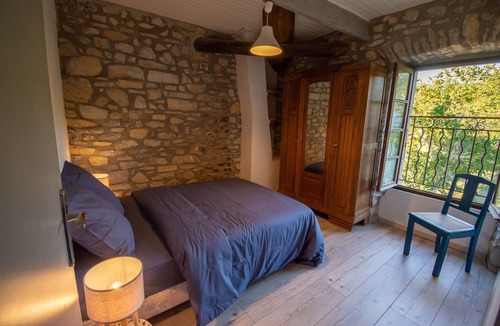 Saint-Maurice-dʼArdeche House | Character house with private terrace in Mas ardéchois