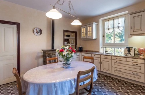Fougerolles Cottage | Charming house with private pond and covered pool