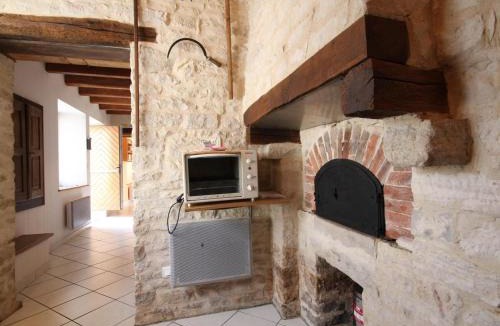 La Roche-Morey House | Charmant Gîte Rural avec Jardin en Haute-Saône - FR-1-583-438