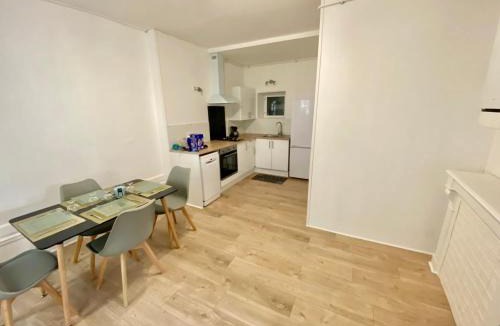 Saint-Claude Apartment | Charmant 3 pièces