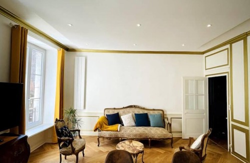 Salins-les-Bains Apartment | Charmant Appartement Haut de Gamme