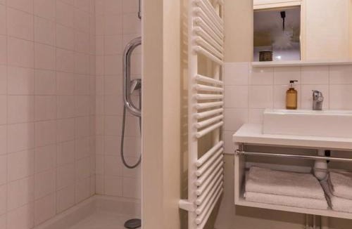 Vesoul Apartment | Charmant appartement historique à Vesoul, avec WIFI et parking - FR-1-583-508