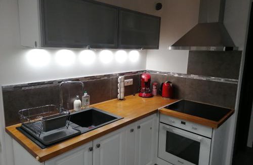 Laveyron Apartment | Charmant appartement T2 dans villa idéal pour professionnels ou pour passer des vacances