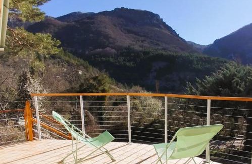 Eourres Ski Chalet | Charmant chalet en montagne pour les amoureux au naturel !