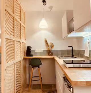 Le Teil Apartment | Charmant Studio