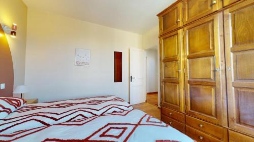 Vitry-sur-Seine Apartment | Charmant T3 avec terrasse à 10 min de Paris et 150m du RER Vitry sur Seine