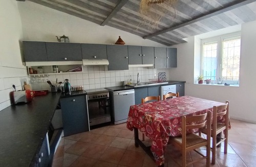 Mollans-sur-Ouveze House | Charmante Maison de Village Avec Cour