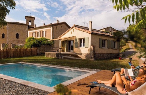 Rochecolombe House | Charmante Maison Avec Piscine au Calme Ardèche Sud