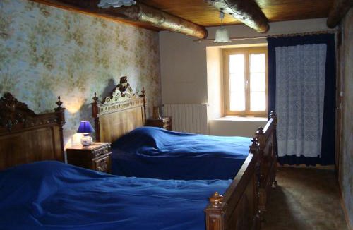 Mezeres House | CHARMANTE MAISON A LA CAMPAGNE AU COEUR DES PREMIERS VOLCANS