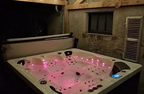 Ville-sur-Illon House | Charmante maisonnette entre forêt et détente avec spa et WIFI - FR-1-589-786