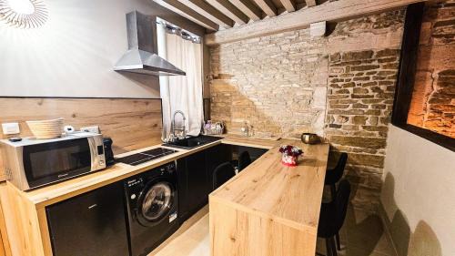 Chenove Apartment | charme ancien et évasion bien-etre avec sauna hammam