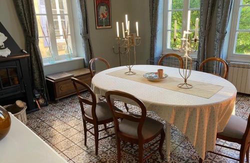 Sanssat House | Charme d'antan avec jardin clos près de Vichy - FR-1-489-533