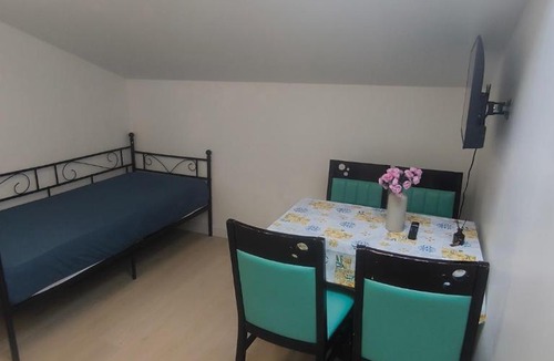 Vitry-sur-Seine Apartment | Charment T2 proche tram 9