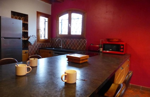 Saint-Germain-des-Fosses Cottage | Charming Cottage with Garden, Near Vichy - Fully Equipped, Sleeps 6, Pets Welcome