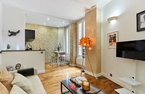 Grenelle Apartment | Charming 1 bedroom apartment Eiffel Tower