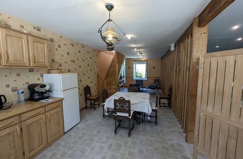 Forcey Cottage | Charming 2-Bed Gîte with Pool on 3-Hectare Farm with Pets