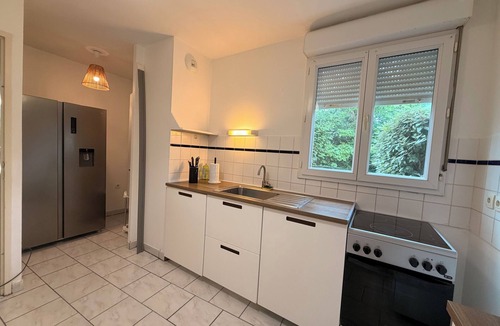 Lormont Apartment | Charming 2-bedroom apartment in Bordeaux
