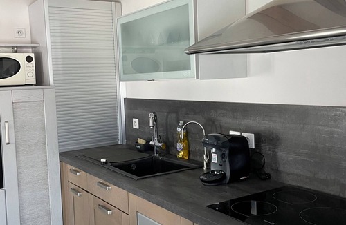 Saint-Just-la-Pendue Apartment | Charming apartment .. in visible stones bright cozy modern in the countryside