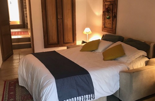 Vesseaux Apartment | Charming apartment/gite: Le Koru-Viognier in Mas Ardéchois