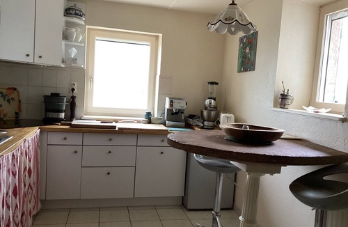Franxault Cottage | Charming Burgundy vacation rental with a beautiful pool, sleeps 8—Relaxation guaranteed