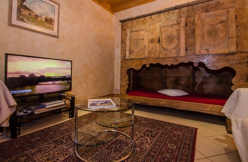 Les Tines Ski Chalet | Charming chalet for 12 persons with an exceptional view on the Mont-Blanc