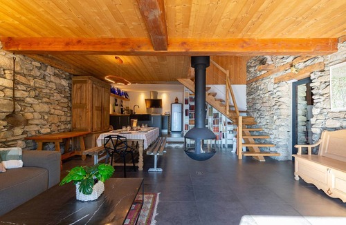 Saint-Lary-Soulan Ski Chalet | Charming chalet in Soulan for 12 people - WIFI included