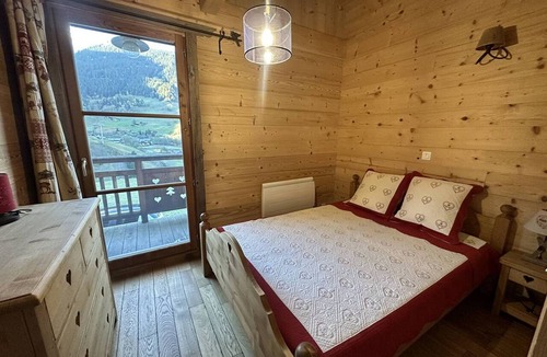 Beaufort Ski Chalet | Charming chalet, pets welcome - 8 guests