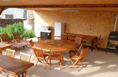 Villafans Bed & Breakfast | Charming Comfort Room with Wifi, Fireplace in Ognon Valley Village
