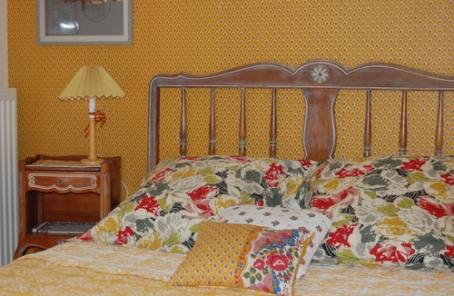Upie House | Charming cottage with pool, in a former farm Drôme.