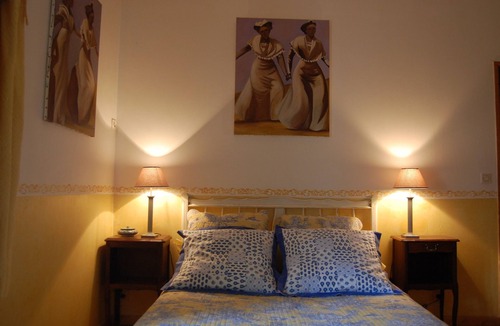 Upie House | Charming cottage with pool, in a former farm Drôme.