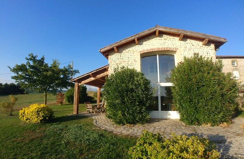 Triors House | Charming country house with swimming pool