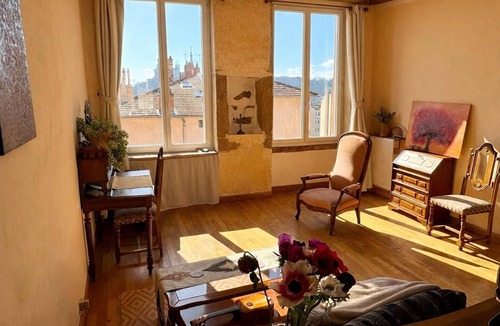 Thizy-les-Bourgs Apartment | Charming croix roussien apartment Lyon 1