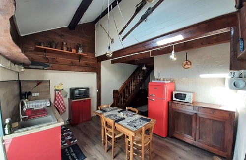 Saint-Bresson Cottage | Charming farmhouse accommodation with WIFI and parking in Saint-Bresson