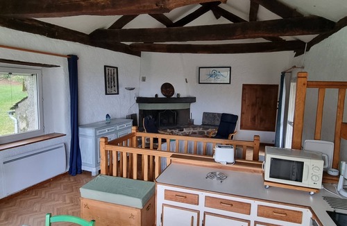 Montredon-Labessonnie House | Charming 3-Star House, Perfect for a Peaceful and Authentic Stay in the Tarn