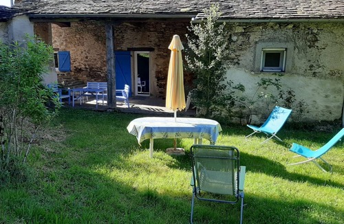 Montredon-Labessonnie House | Charming 3-Star House, Perfect for a Peaceful and Authentic Stay in the Tarn