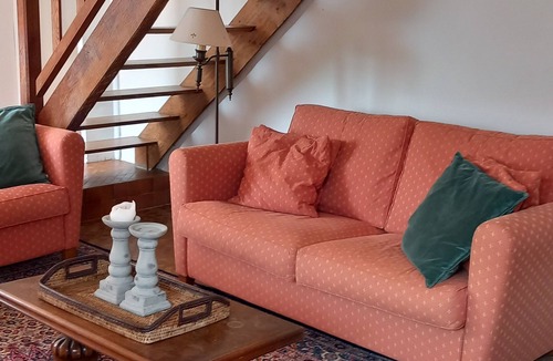Chissey-en-Morvan Cottage | Charming gîte in Morvan Burgundy, pets welcome