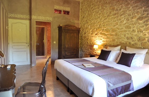 Sarrians Bed & Breakfast | CHARMING GUEST HOUSES IN PROVENCE IN THE HEART OF THE VINES